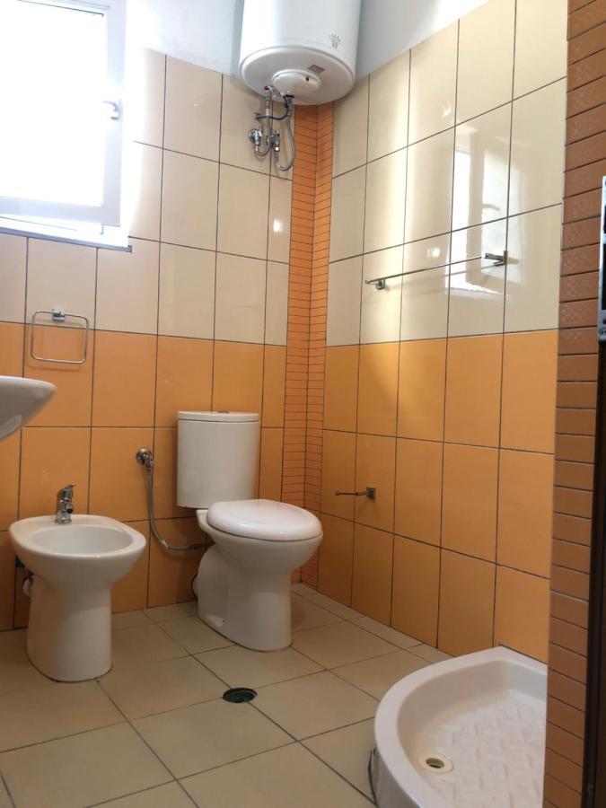 Lungomare Apartment Vlorë エクステリア 写真