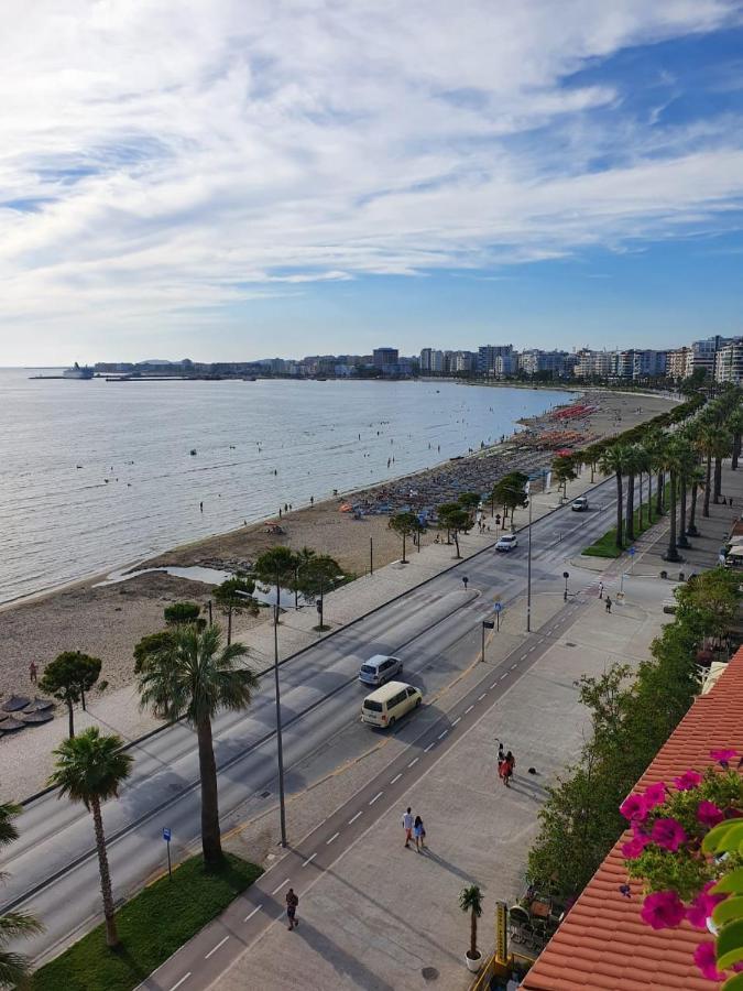 Lungomare Apartment Vlorë エクステリア 写真